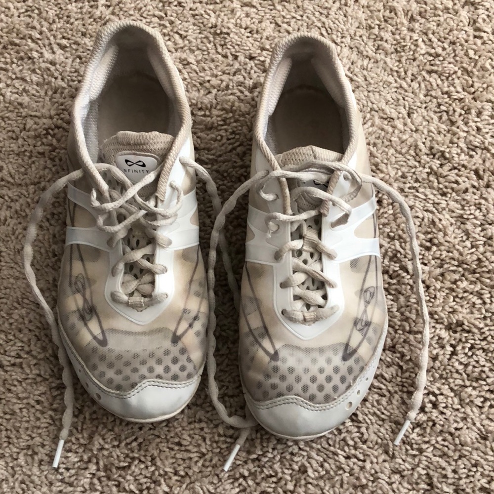 Nfinity Vengeance cheerleading shoes